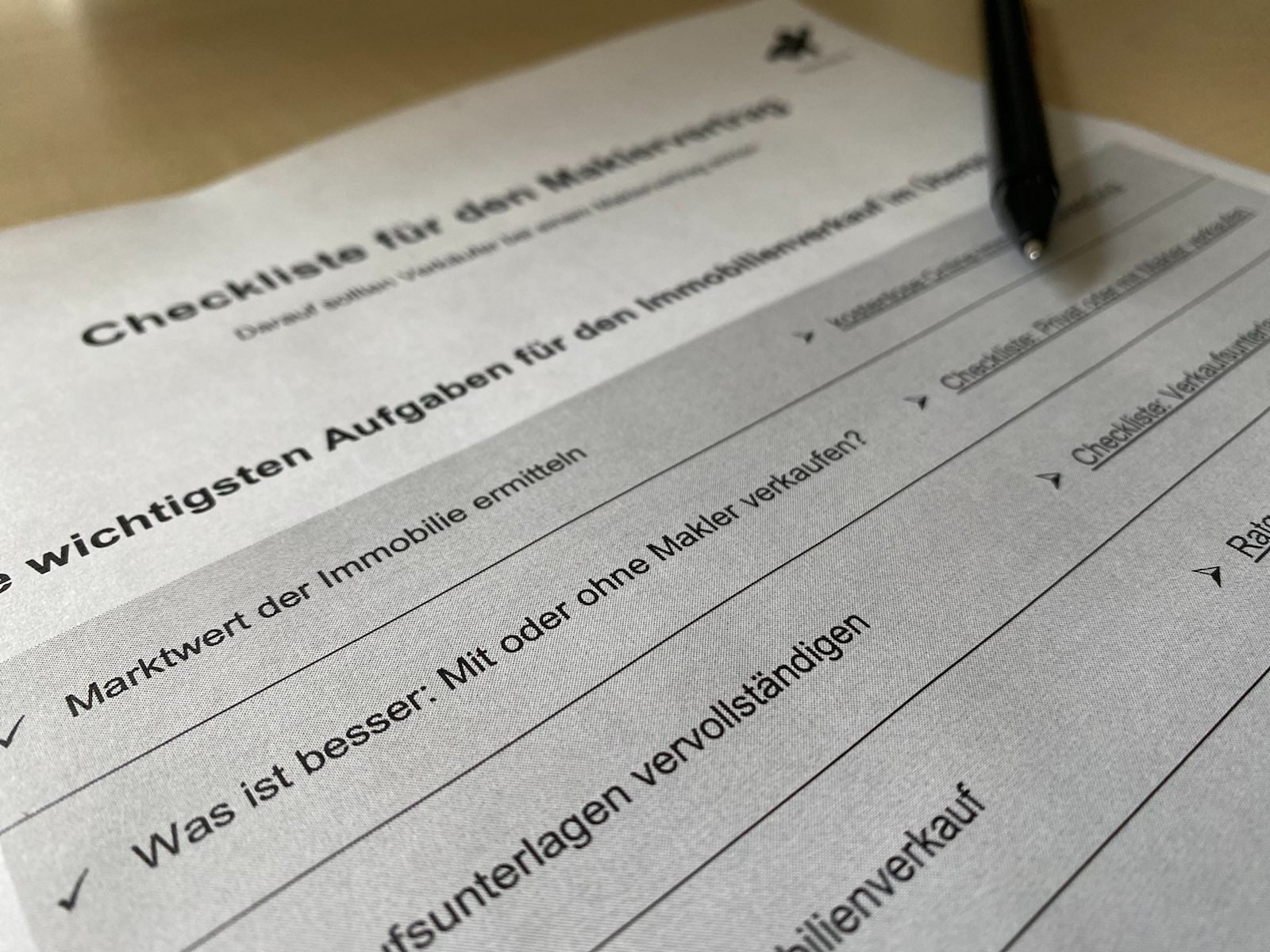 Wie Kommt Man Aus Einem Maklervertrag Raus budenheld.de